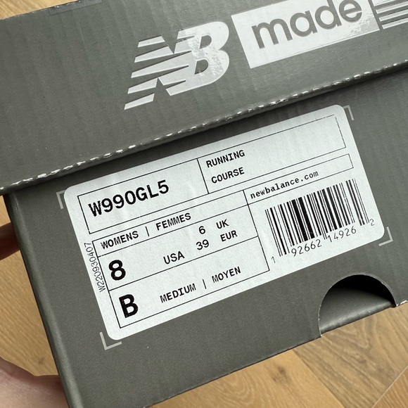 New Balance 990v5 size 8 - Picture 4 of 4